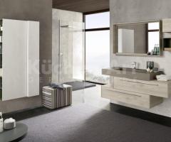 Salle de Bains chic avec Vasque Intégrée Scivolo style minimaliste couleurs bois et meubles suspendu