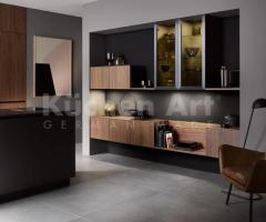 Cuisine moderne avec îlot noir mat et surfaces en bois Noyer Finissons de luxe - 2