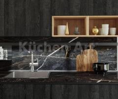 Cuisine sur mesure en Chêne Noir et plan de travail en marbre noir