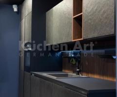 Cuisine Moderne avec Plan de Travail Coulissant à Moitié Prix – Élégance et Praticité - 8
